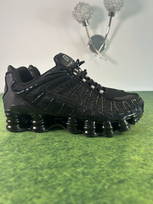 Nike Shox negri cu gri – mărimea 42 – stare foarte bună