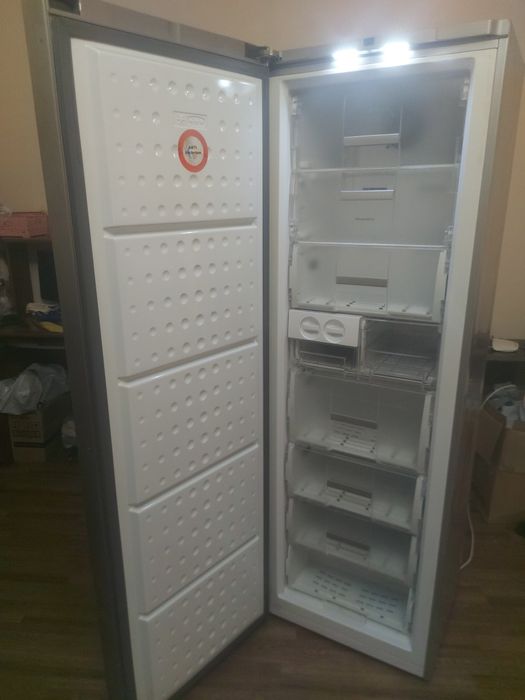 Морозильная камера Hansa