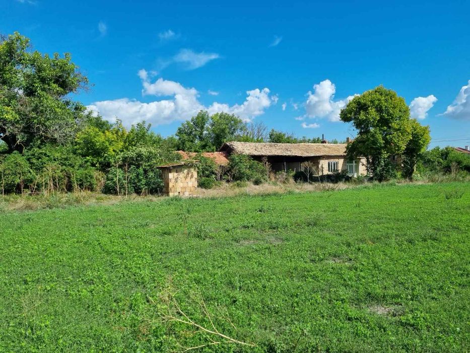 Продава се Къща в с. Млада гвардия, Област Варна - 2486 кв.м за 23 €/кв.м - Снимка #3