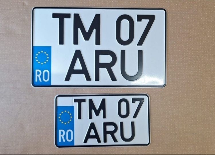 Numere auto ornamentale