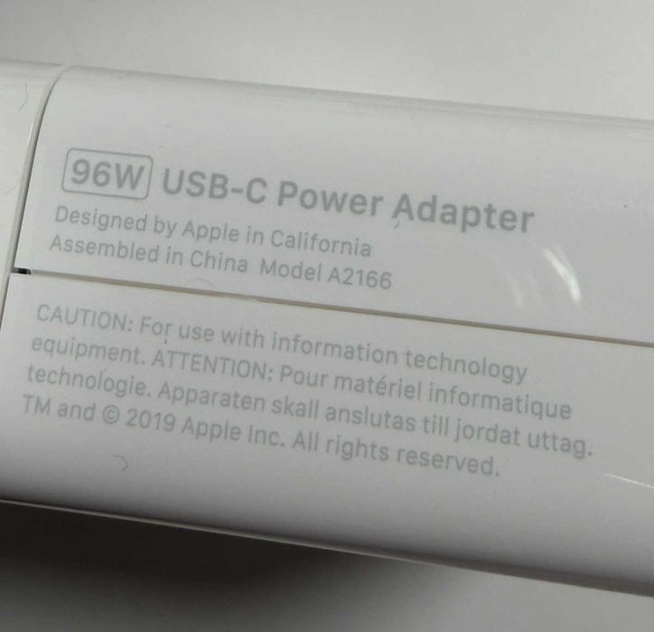 Apple 96W USB-C зарядно (оригинал A2166) за MacBook Pro - тествано