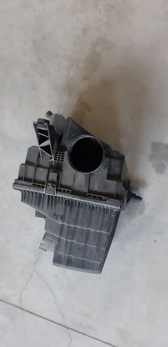 Lampa stinga-dreapta vw t6,grila parbriz,cutie filtru aer,armatura