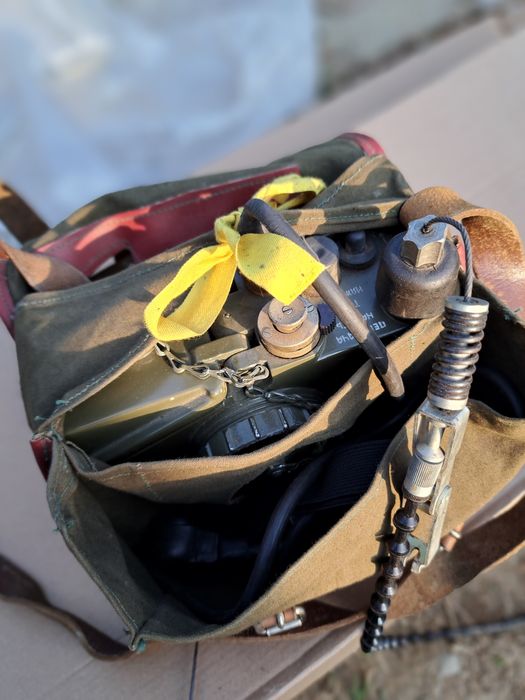 2 statii radio  militare rusesti  de colectie anii 50