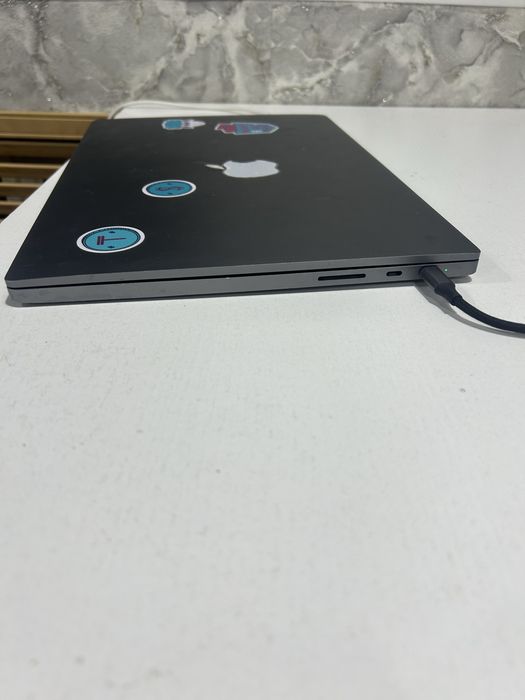 Ноутбук xiaomi.