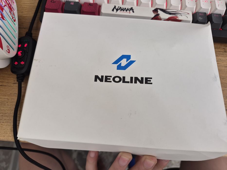 ANTIRADAR Neoline 8700
