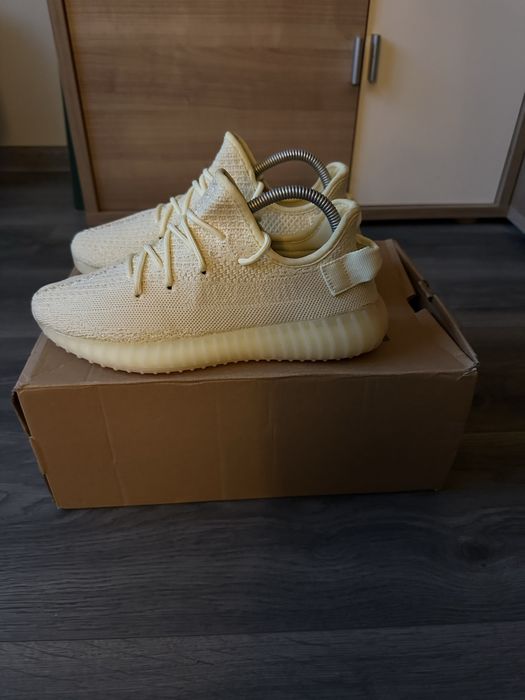 Yeezy 350 V2 “Butter”