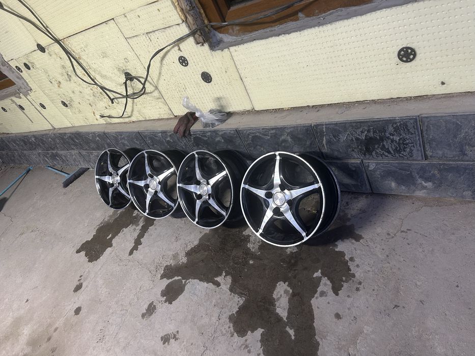 Диски r14 в хорошем состоянии