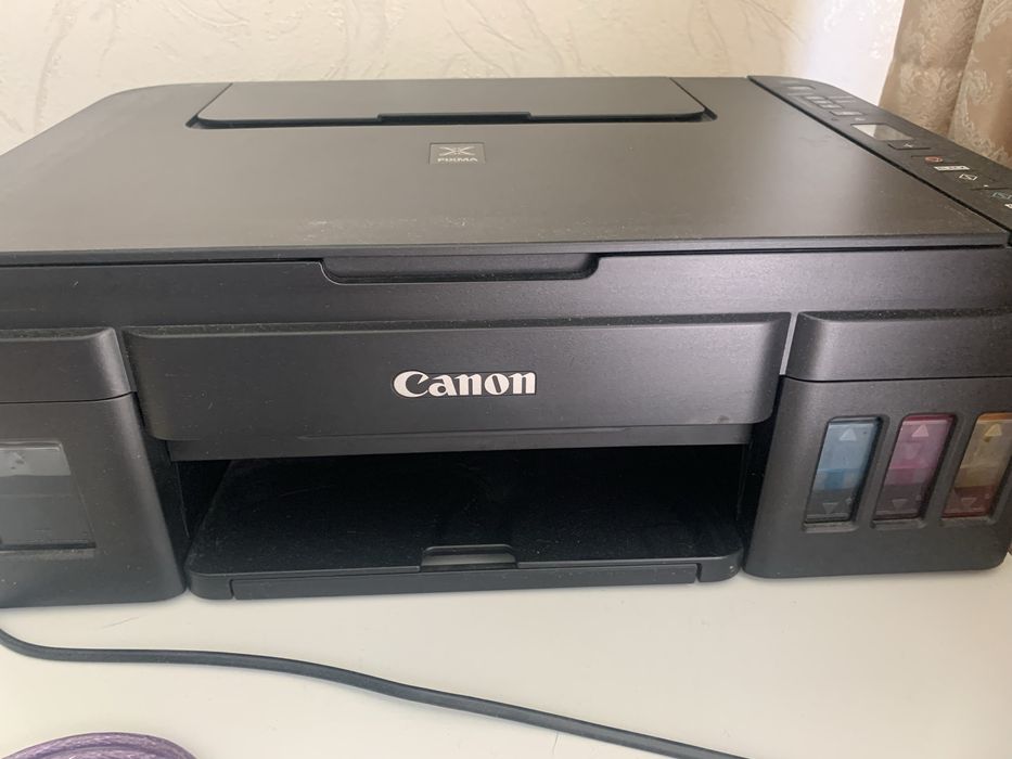 Цветной принтер Canon