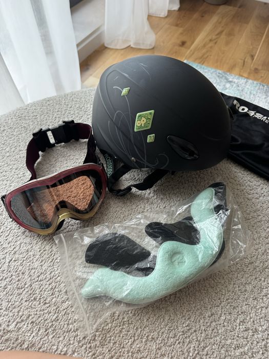 Каска и очила Rossignol