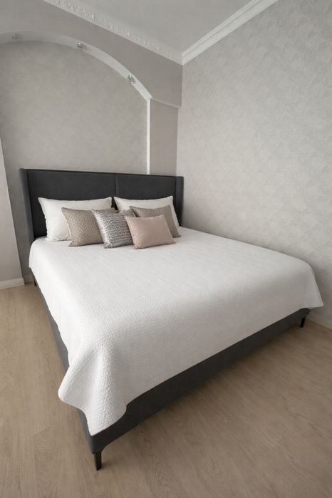 Кровать двухспальняя