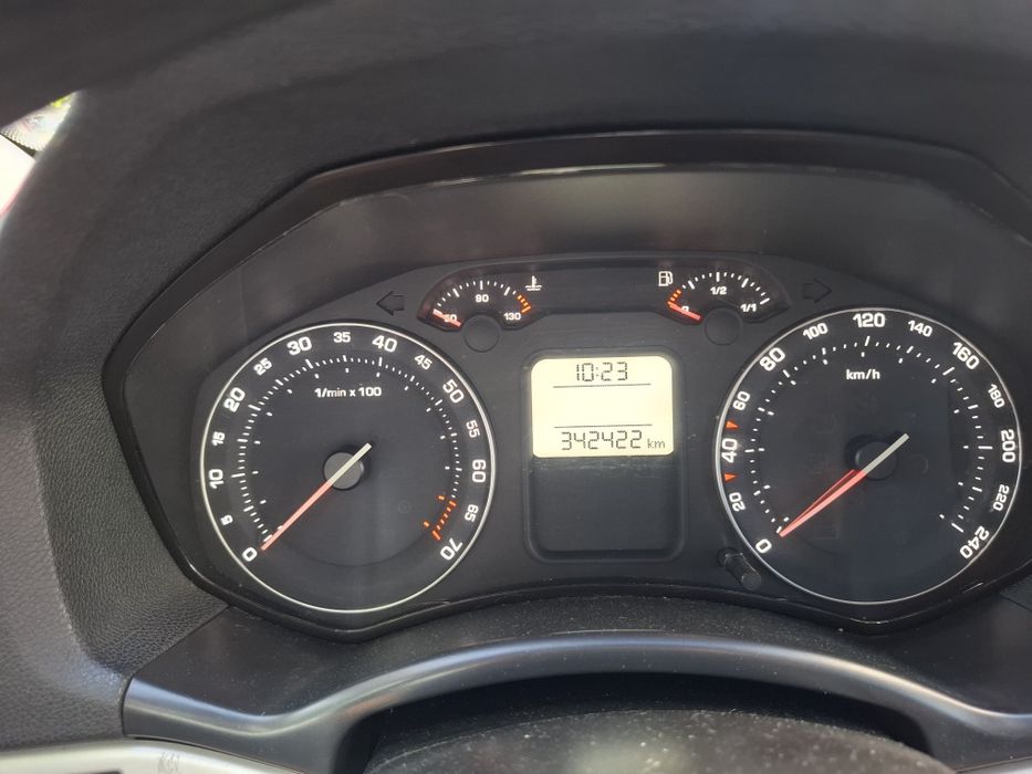 Skoda Octavia 2 1.6 benzină