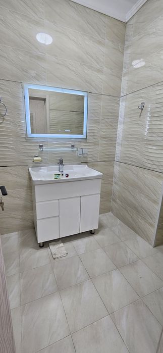 Kvartera sotiladi srochne ajoyib lakatsyada joylashgan