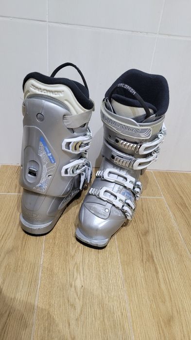Clapari Salomon  ca NOI marime 24-24.5 Mondo, 286mm, 38-38 2/3 EU