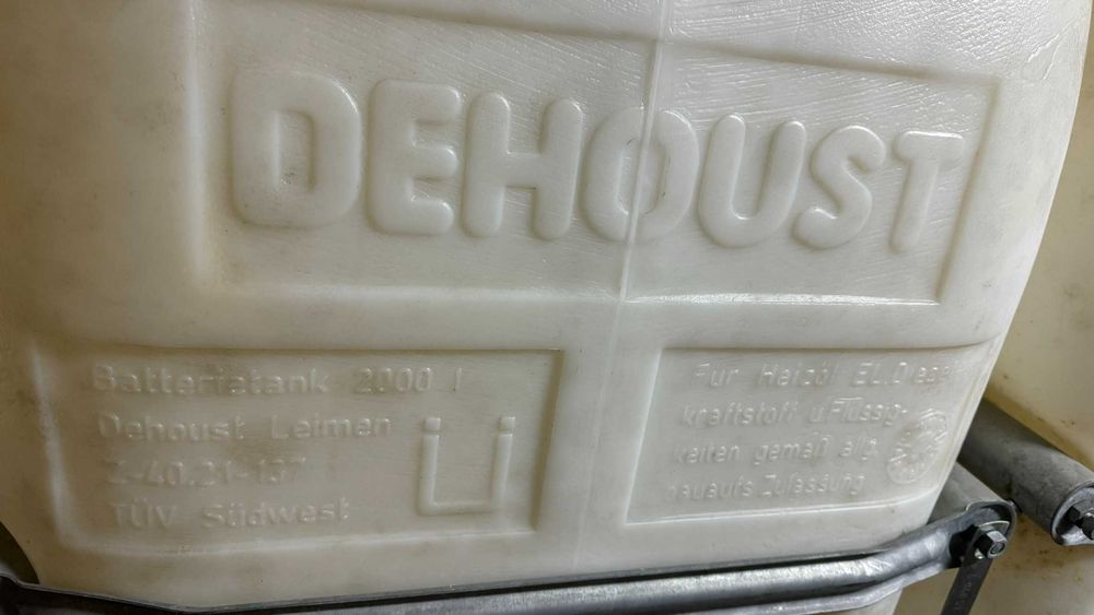 Резервоари за дизелово гориво - 8 куб.