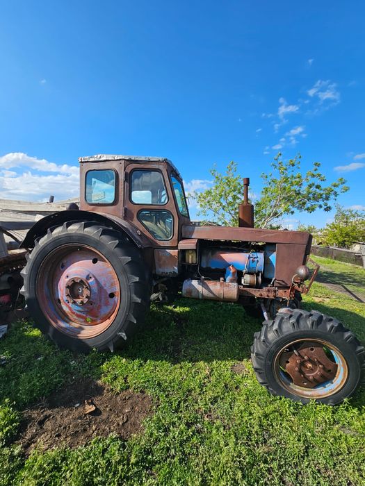 Продам трактор Т-40