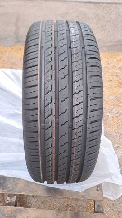 1бр. Нова 195/50/15 Barum Bravuris 5