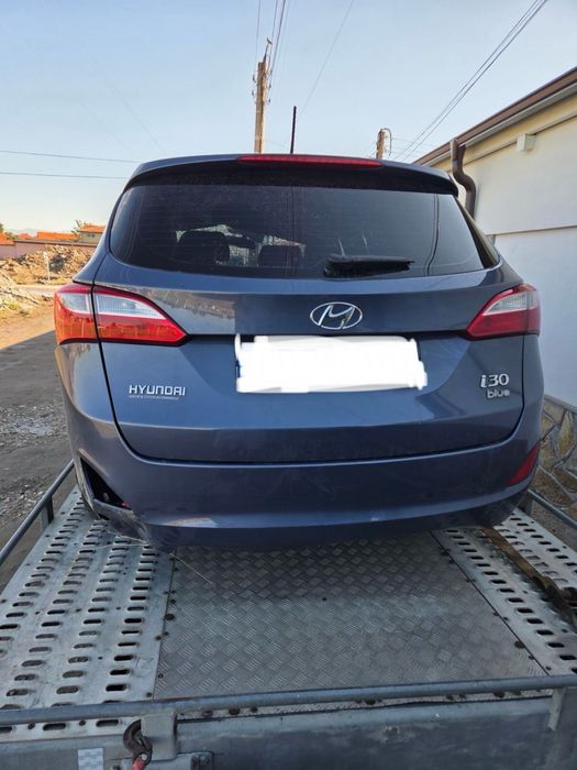 Продавам части за Hyundai i 30 комби  2014г . 1.4 бензин
