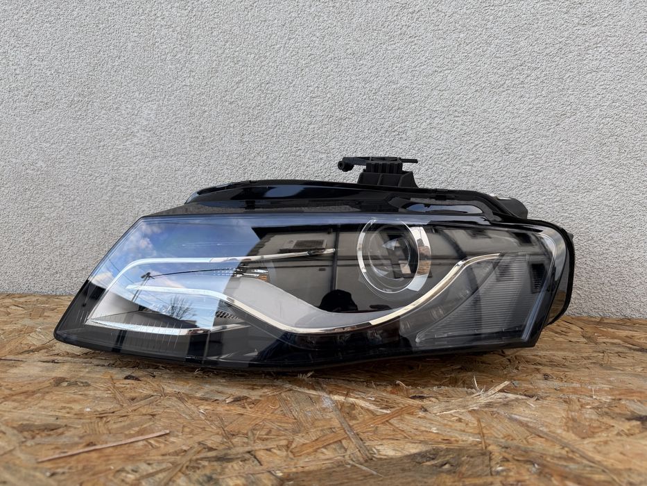 Far stanga Audi A4 B8 8K Non FL 2008-2012 Xenon Adaptiv + LED Original