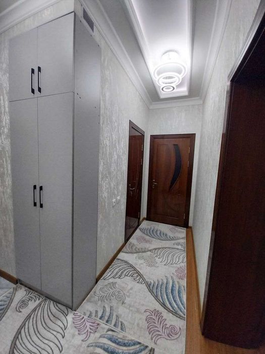 Новостройка. 4х комнатная,  2+2/3/4. Фархадский.  Чиланзар-23. 92 кв.