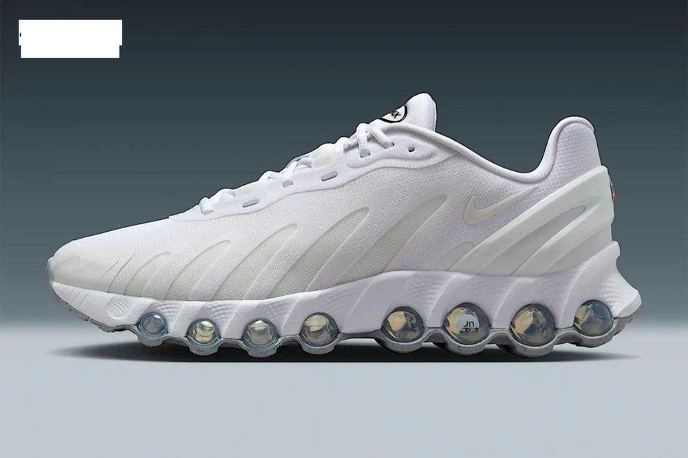 Noul model NIKE Air Max DN8 - pret NOU 450 lei , redus de la 550 !