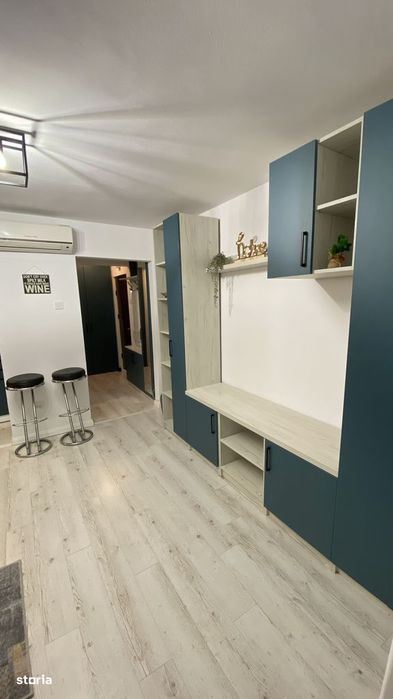 Proprietar privat, închiriez apt 3 camere, complet renovat și utilat
