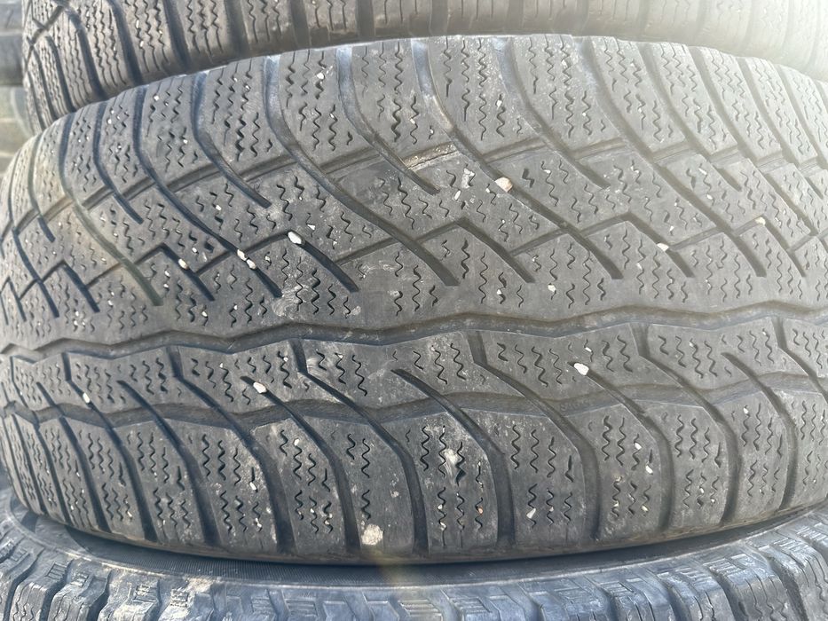 Авто шины 265/65R17 (4шт)