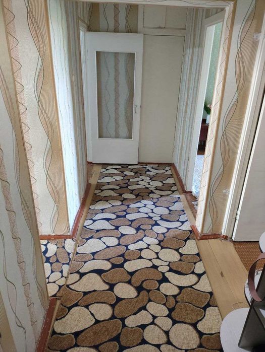 Квартира 3 хона 4 хона қилинган.