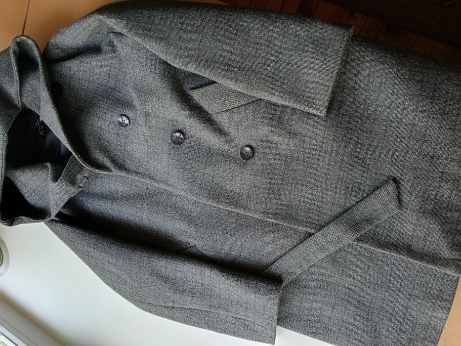 Осеннее женское пальто