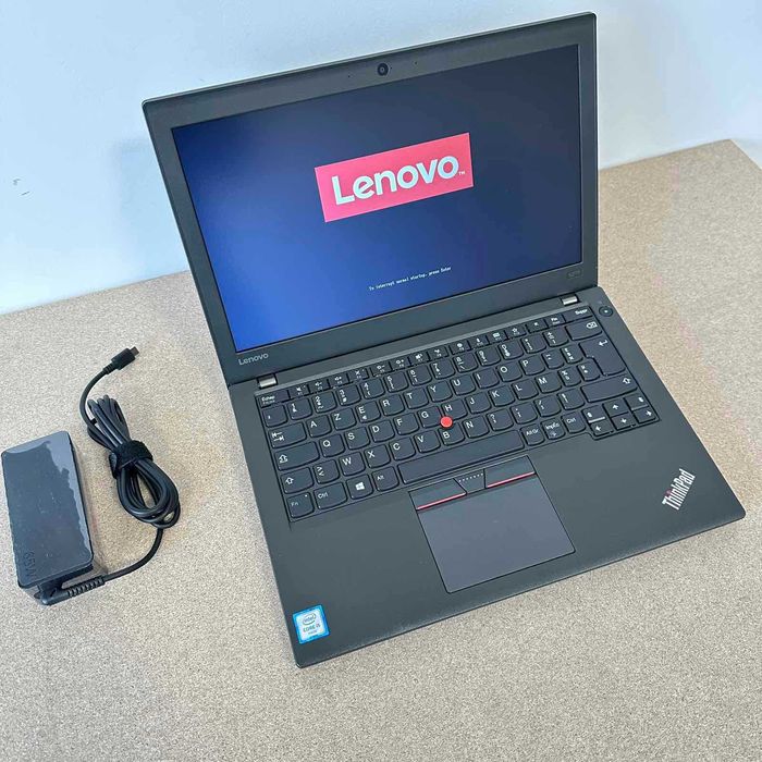• Лаптоп Lenovo ThinkPad X270 12.5" FHD i5-7300/8GB/256GB SSD