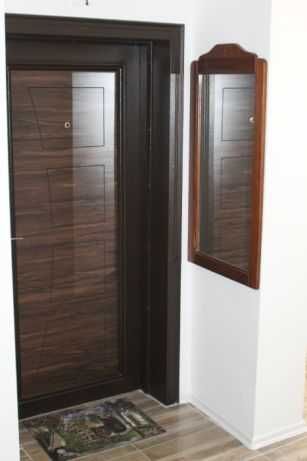 Дава се под наем Едностаен апартамент в Бургас, Център - 27 кв.м за 160 € - Снимка #4