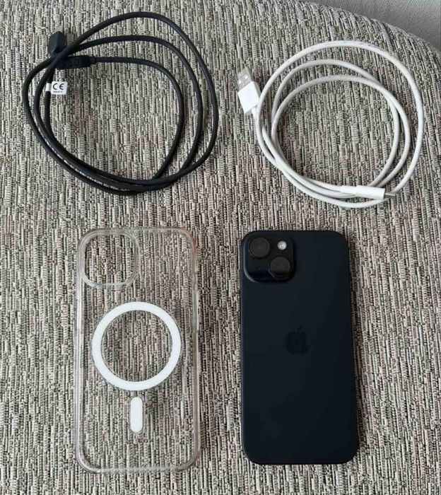 iPhone 15 128 GB в гаранция