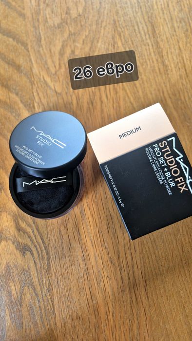 Гримове на MAC, червила, сенки, спирала, на 50% от цената в магазина