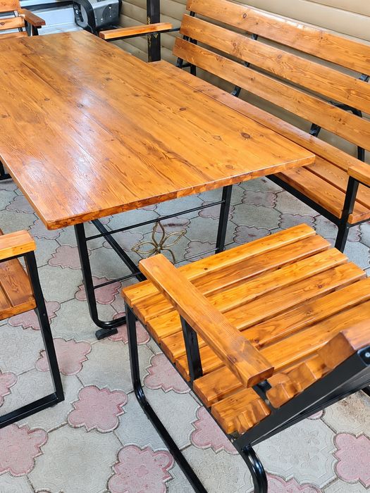 Скамейка, стол 2×1м и кресла