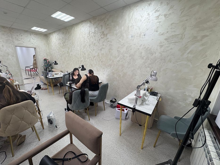 Продам действующую студию красоты