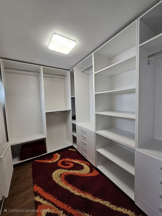 Vând apartament decomandat doua camere + dressing, la cheie