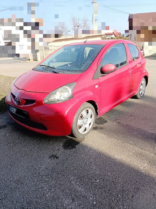 Vând Toyota Aygo
