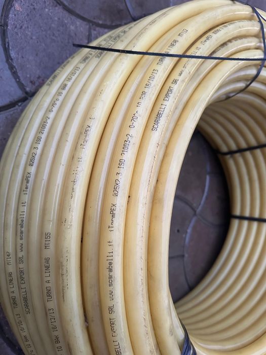 Труба ПВХ 25*2.3 бухтами. В бухте 100 метров
