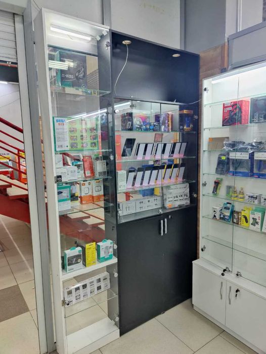 Бутик с мебелью в Рахате