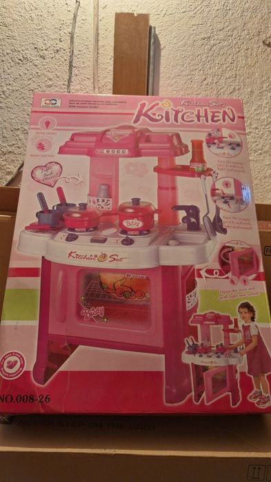 Продаётся детская кухня