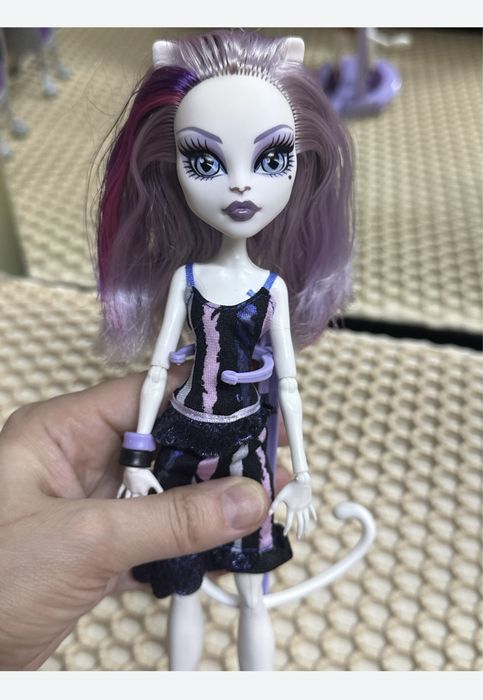 Продам куклу монстр хай!