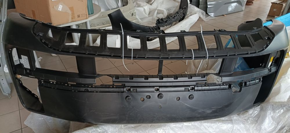 Бампер передняя Lixiang L9 (без крашеный)