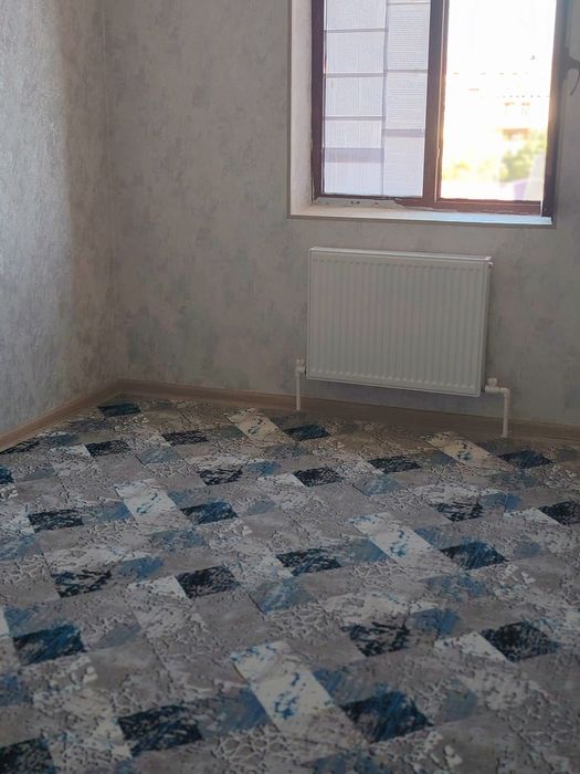 2 xonali uy ijaraga beriladi. Oila yoki talaba qizlarga