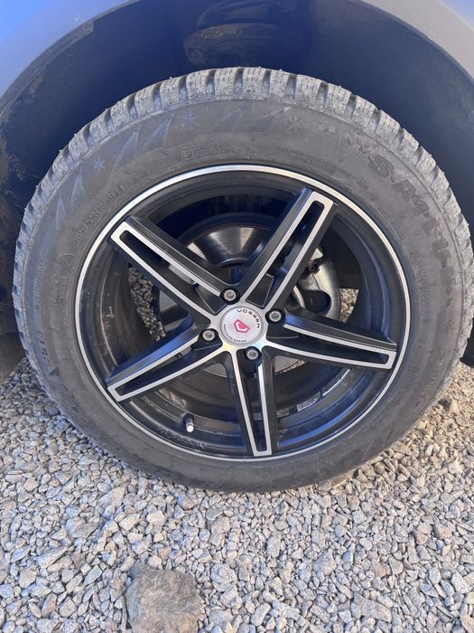 R 16 4*100 ,диски плюс резина