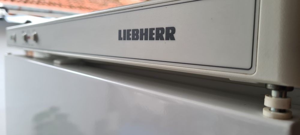 Фризер Liebherr 2 метра 10+1 чекмеджета
