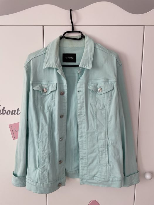 Дамски якета/елек на 2 снимка