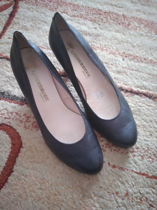 Дамски обувки естествена кожа