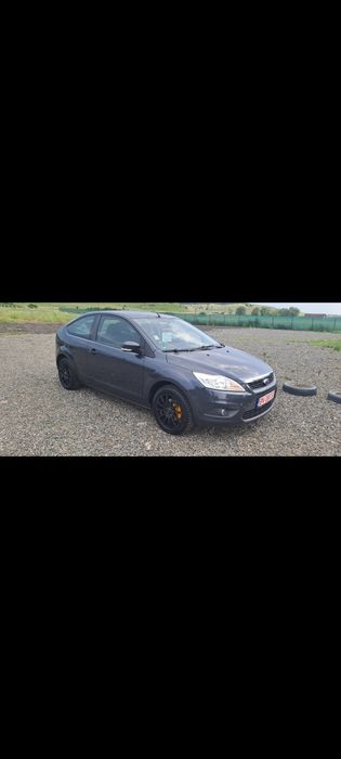 Ford focus 2009 benzina 1.6