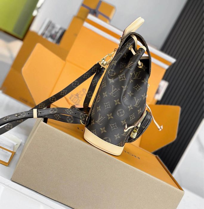 Geanta Louis Vuitton Montsouris