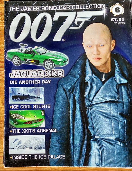 Част от колекцията автомобили на Джеймс Бонд.