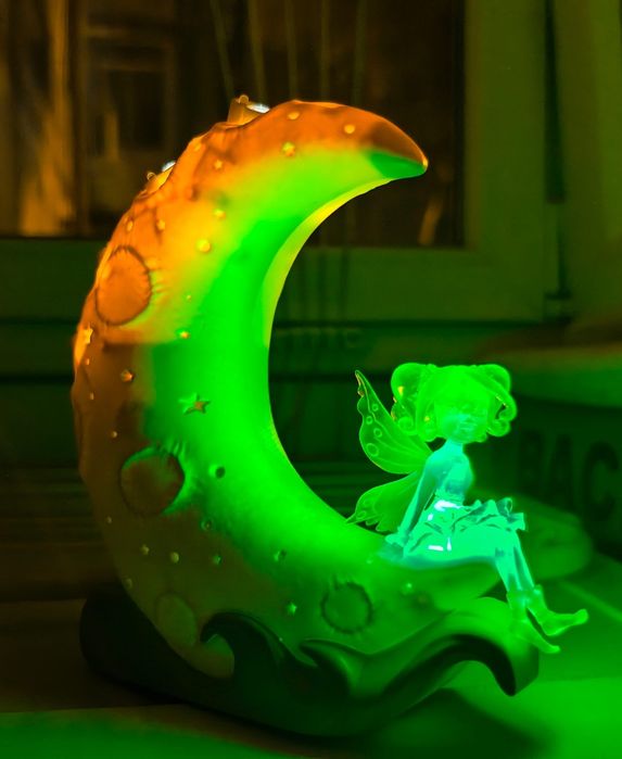 Vând proiector/lampa de veghe Lună